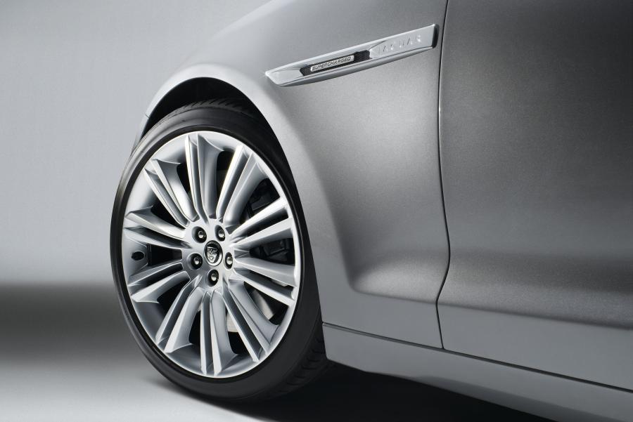  Jaguar XJ 2009 года  (фото 84 из 142)